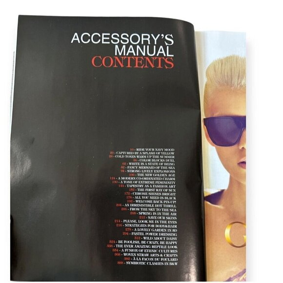 Vogue Accessory Magasine, Italian Vogue, March 2012. - Picture 4 of 11